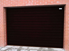 Секционные гаражные ворота Алютех серии Trend 2375x3125 мм