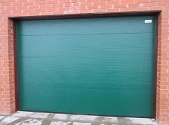 Секционные гаражные ворота Алютех серии Prestige 3250x3875 мм