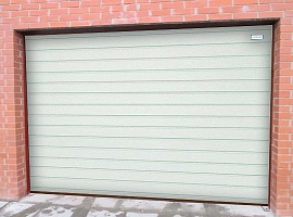 Секционные гаражные ворота Алютех серии Trend 1875x2000 мм